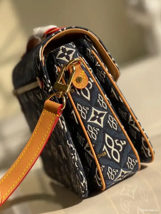 Frstbag ru VUITTON 1854 LOUIS POCHETTE SINCE MÉTIS 0404